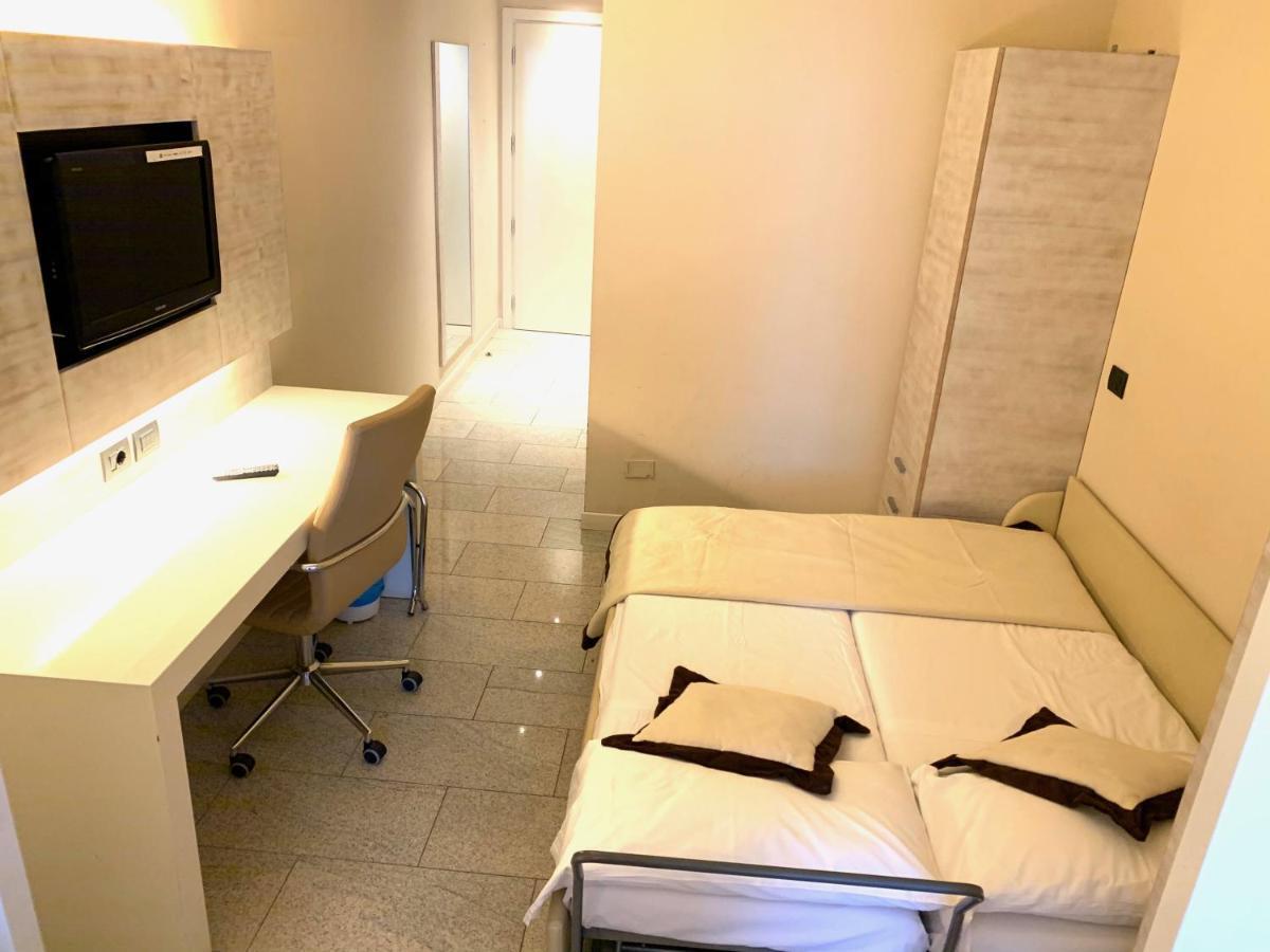 Hotel San Carlo Lignano Sabbiadoro Eksteriør billede