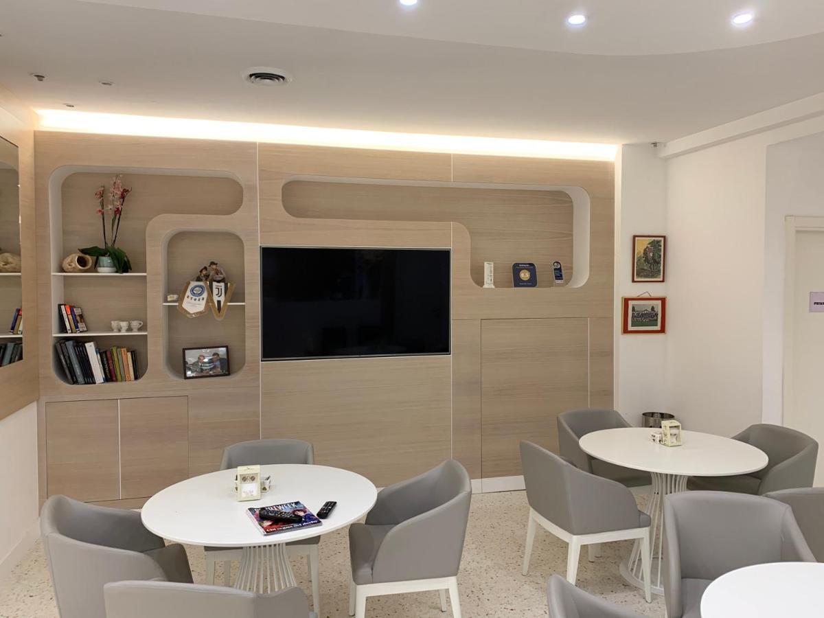 Hotel San Carlo Lignano Sabbiadoro Eksteriør billede