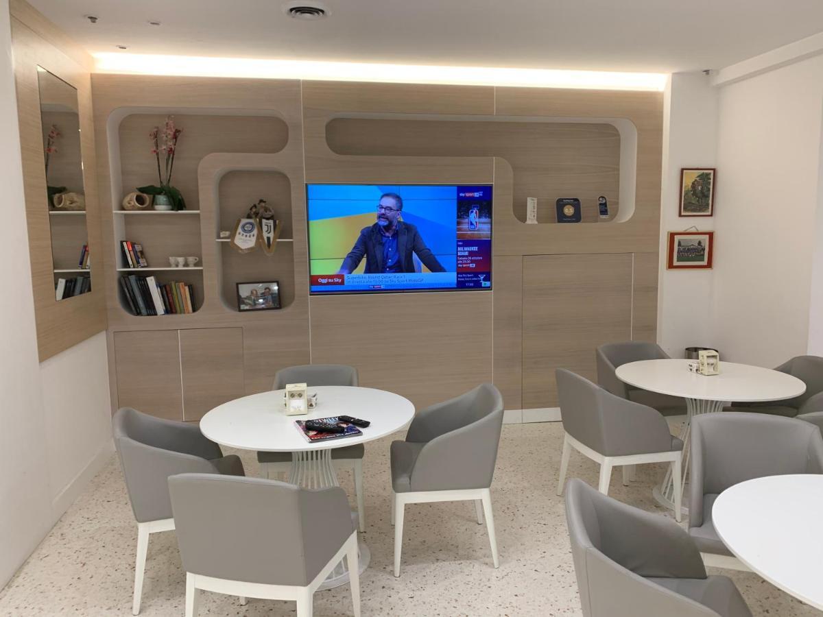 Hotel San Carlo Lignano Sabbiadoro Eksteriør billede