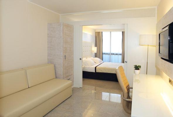Hotel San Carlo Lignano Sabbiadoro Eksteriør billede